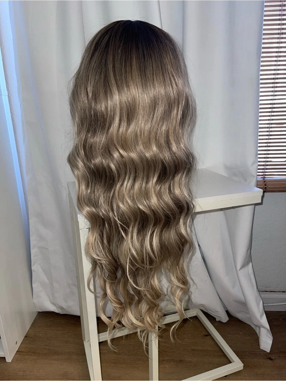 Long Wavy Blonde Balayage Wig - Natural Blonde- 30